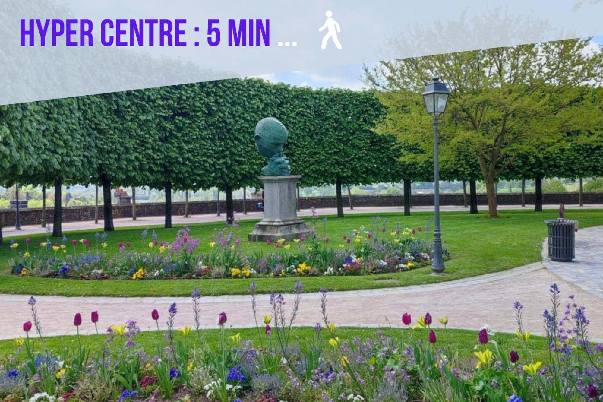 Yellow Home Fougères المظهر الخارجي الصورة