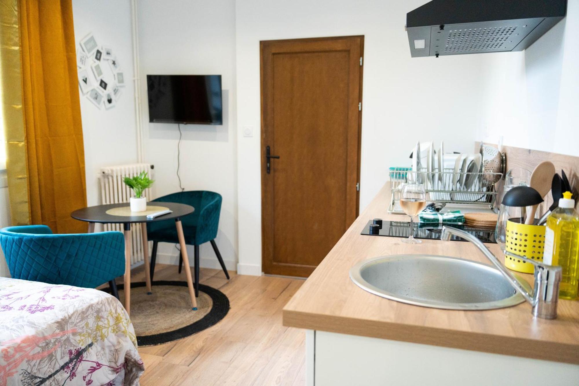 Yellow Home Fougères المظهر الخارجي الصورة